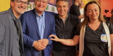 La reelección de Lula desató euforia en el peronismo y silencio en el Gobierno