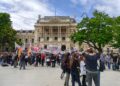 Reclamo docente frente a Gobernación 22 de octubre (Foto: La Pluma)