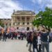 Reclamo docente frente a Gobernación 22 de octubre (Foto: La Pluma)