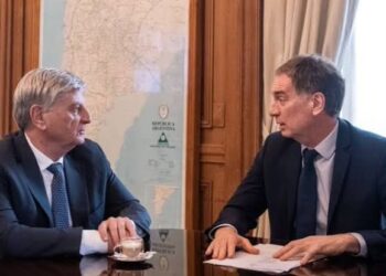 Ziliotto se reunió con Santilli y reclamó por las deudas de Nación